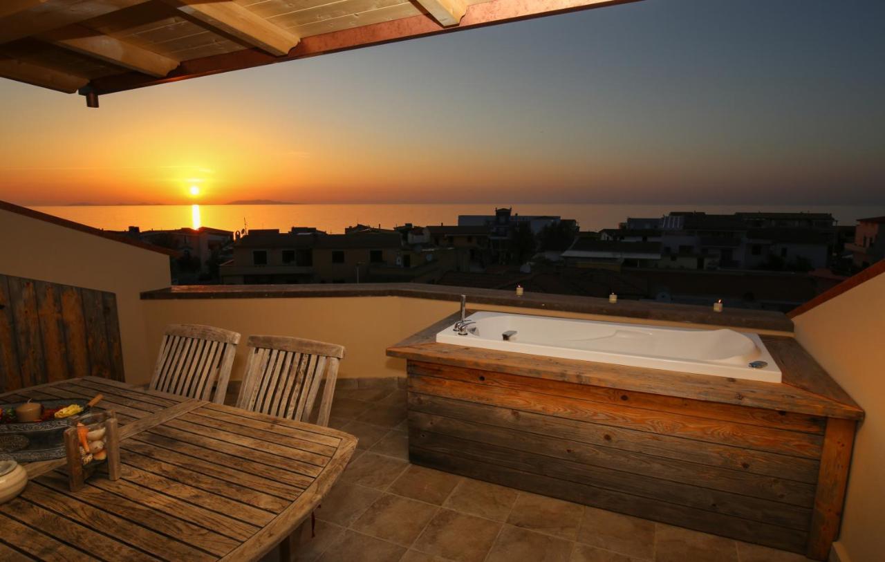 Vila Mansarda Daila Castelsardo Exteriér fotografie
